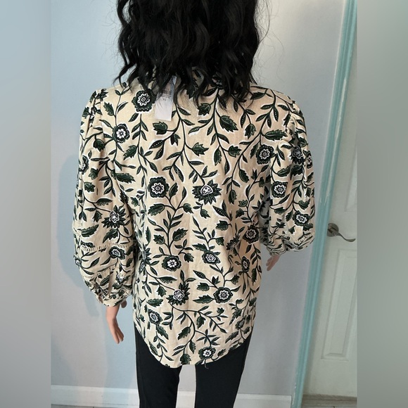 Ann Taylor Cream and Black Floral Blouse - Picture 6 of 10